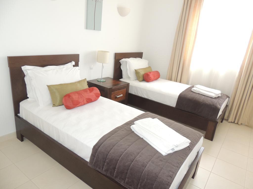Tortuga Beach Village Private Apartments And Villas For Rent Santa Maria Bagian luar foto